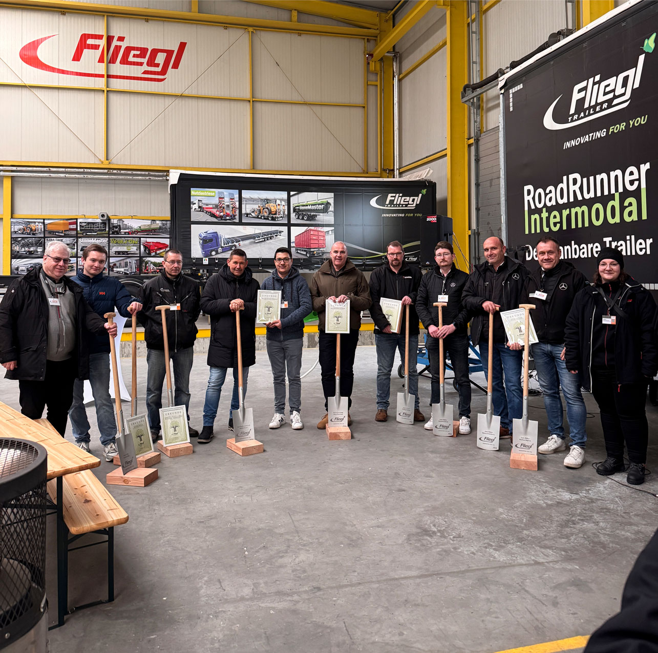 Hintergrundbild für Slide 2